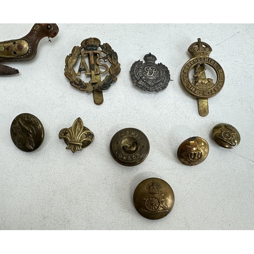 1438 - Qty of assorted military related items to inc trench art, badges, a silver Royal Engineers sweethear... 