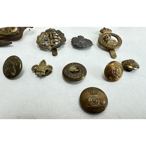 1438 - Qty of assorted military related items to inc trench art, badges, a silver Royal Engineers sweethear... 