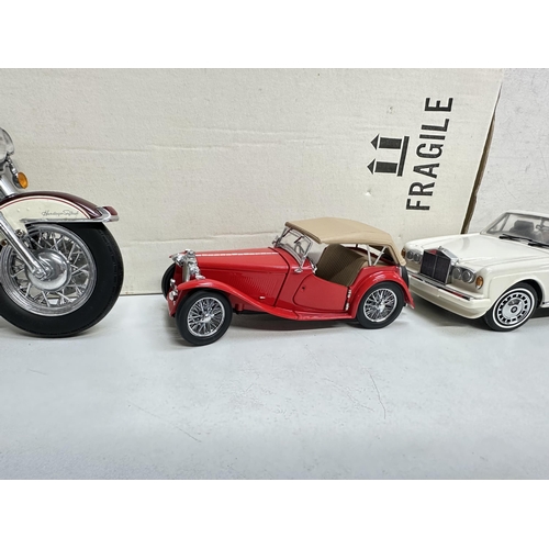 630 - Franklin Mint - 3 high quality models of cars and motorcycles to inc Rolls Royce Corniche IV, 1948 M... 