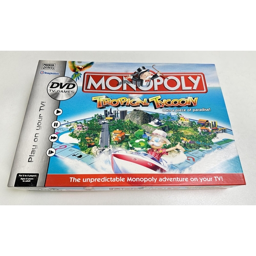 635 - 5 Various monopoly games to include Arsenal Edition, France 98, Coronation Street, Despicable me and... 