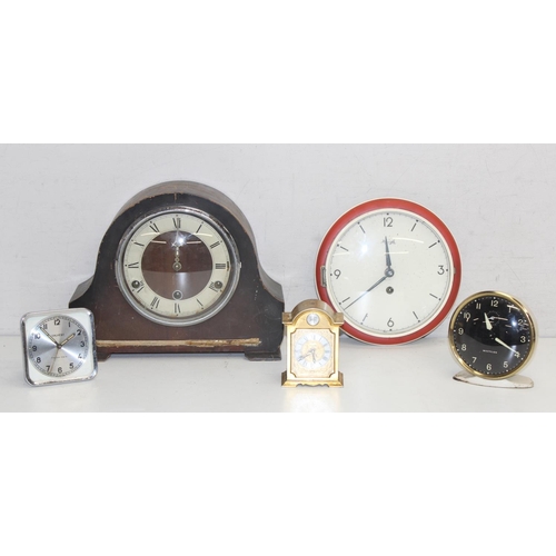 1376 - 5 assorted vintage and retro clocks to inc Salvest & Kienzle