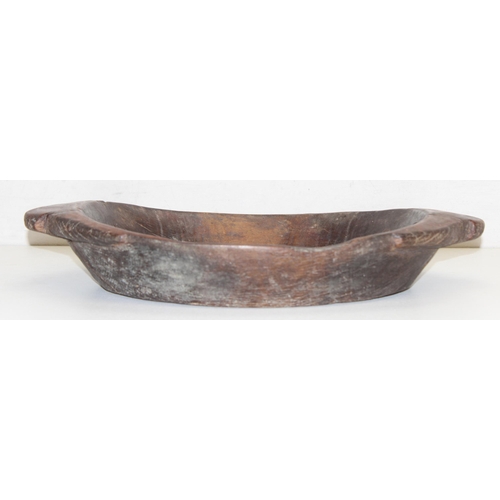 299B - A vintage wooden dough bowl, likely 19th century, approx 50cm wide