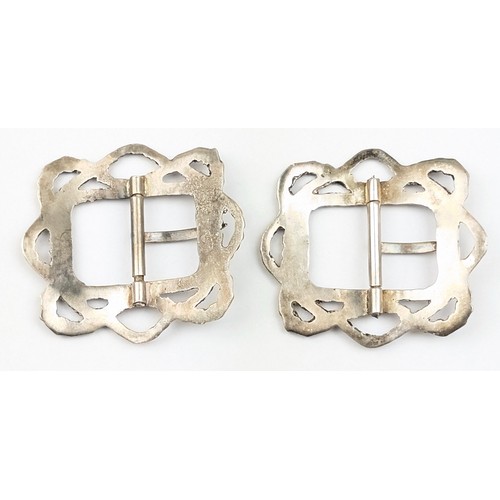 1136 - A pair of antique silver shoe buckles, marked for Birmingham 1894 by Levi & Salaman, each approx 45m... 