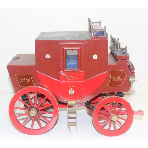 1541 - A superb quality vintage scratch built wooden model of a Victorian Royal Mail carriage or coach, wit... 