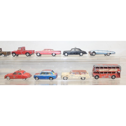 643 - A qty of assorted vintage playworn toy diecast vehicles, to inc Dinky & Corgi