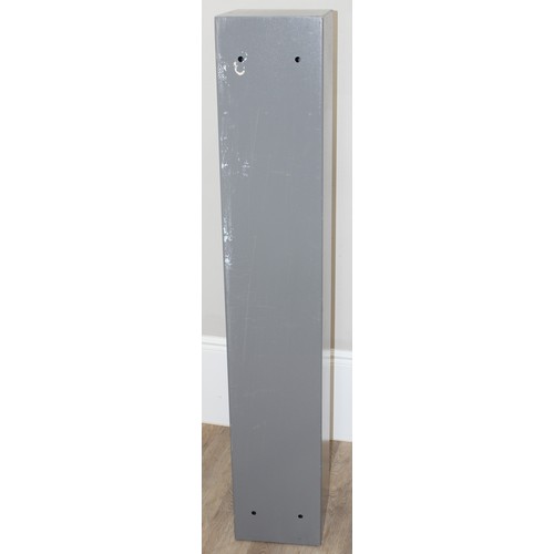 1418 - Large centre-lock grey gun cabinet, approx 27cm x 27cm 152cm H