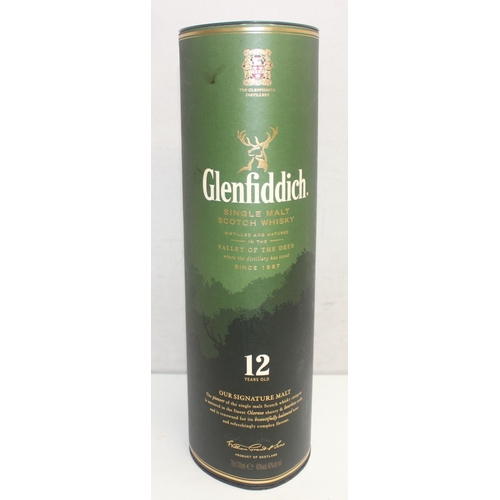 1549 - A bottle of Glenfiddich 12 year old single malt Scotch Whisky, in box, 70cl