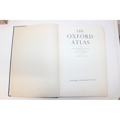 568 - Qty of assorted interesting books to inc old atlases, Debrett's Palace of Westminster etc