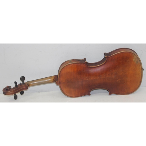 1452A - 3 assorted vintage violins, no labels, all with 2 piece backs, all approx 60cm long