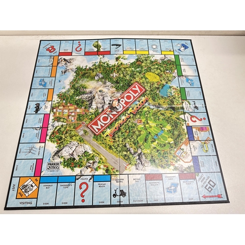 618 - 10 various Monopoly games to include Arsenal Edition, France 98, Coronation Street, Despicable me an... 