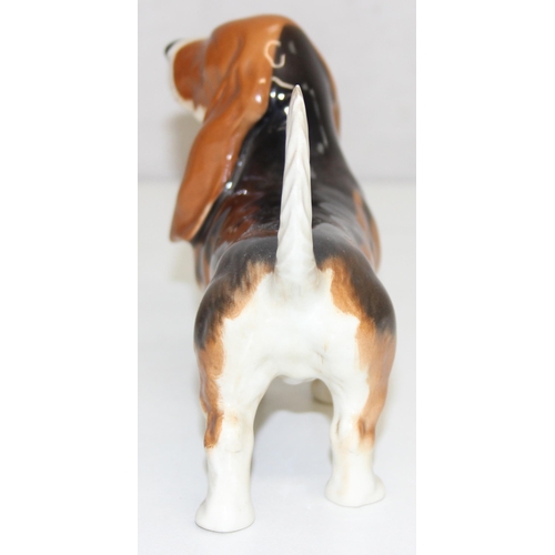 1408 - A vintage Beswick model of a Basset Hound, marked to base, approx 21cm wide