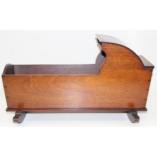 270 - An antique scratch built mahogany dolls cradle, likely 19th century, approx 55cm wide