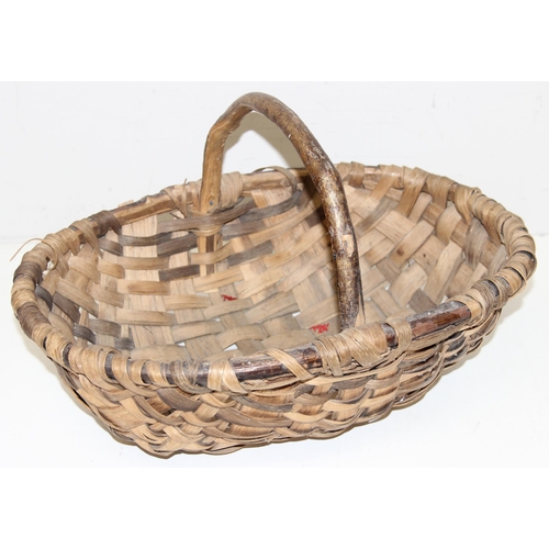 271 - 3 vintage woven and wicker baskets to inc 2 with leather covered handles, and a vintage wooden box w... 