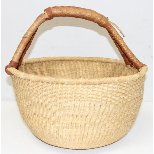 271 - 3 vintage woven and wicker baskets to inc 2 with leather covered handles, and a vintage wooden box w... 