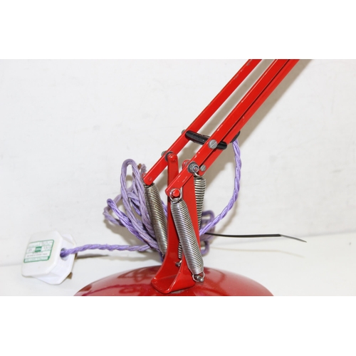 234 - Vintage Anglepoise Apex 90 desk lamp in red