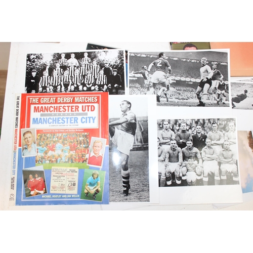 526 - Mix of football themed ephemera to incl photographs