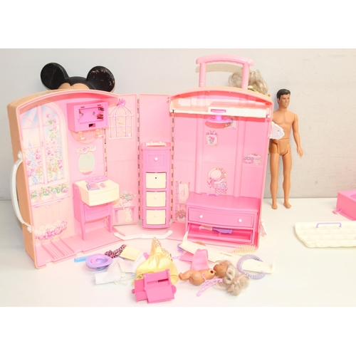 610 - Mix of vintage toys to incl Barbie travelling house suitcase and associated dolls, and a Mickey Mous... 