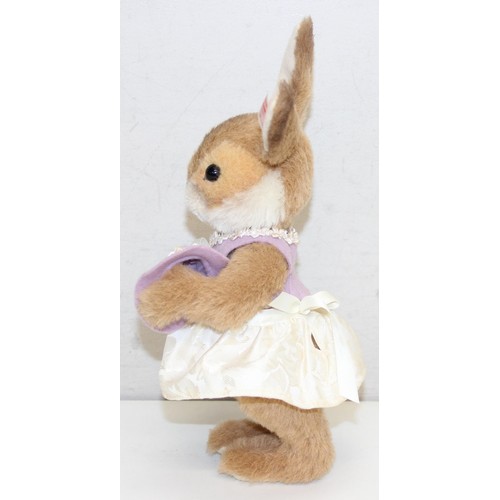 611 - Limited edition (No. 448/1500) Steiff 'Rabbit Valentina' stuffed toy in original box, with certifica... 