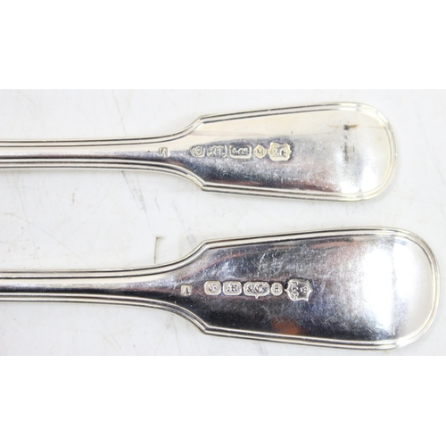 1032 - Qty of vintage silver-plated fiddle and thread forks by Elkington & Co.