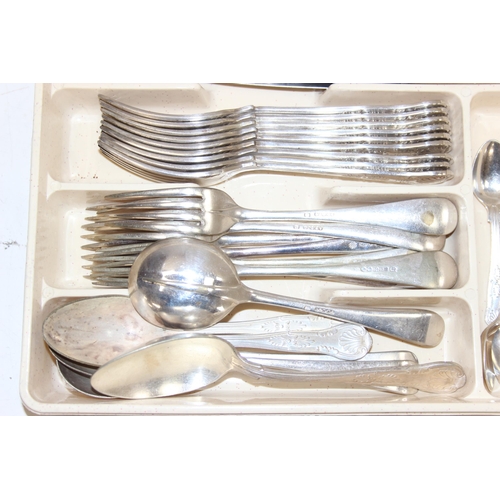 1033 - Mix of good quality silver-plated flatware to incl, approx 5.2kg gross