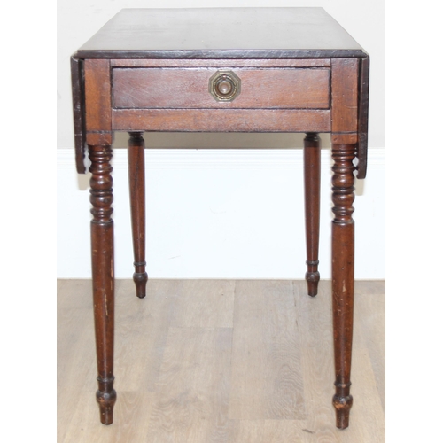 138 - A Victorian Mahogany Pembroke dropleaf table with single drawer, raised on turned legs, approx 88cm ... 