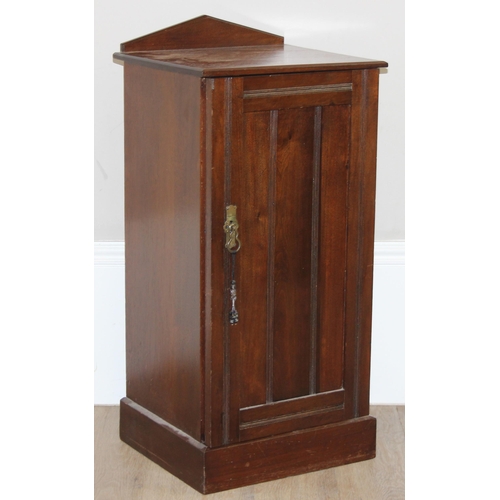 118 - An antique mahogany pot cupboard, approx 39cm wide x 35cm deep x 82cm tall