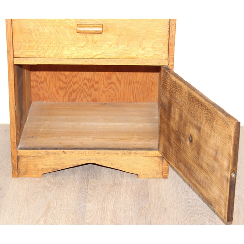 141 - An Art Deco period light oak slim 4 drawer chest of drawers, approx 40cm wide x 35cm deep x 85cm tal... 