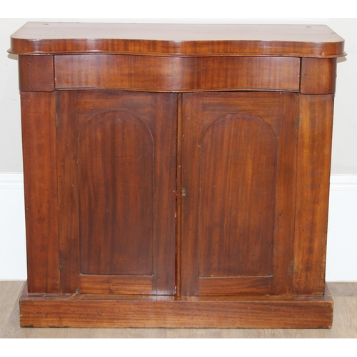 93 - A Victorian mahogany sideboard or chiffonier base with hidden frieze drawer over a 2 door cupboard, ... 