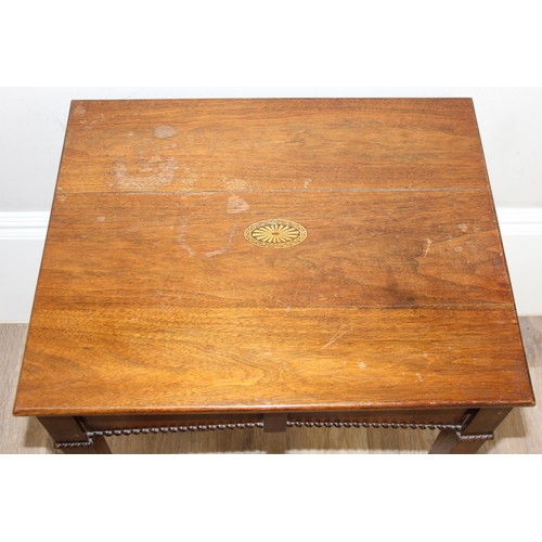 31 - An Edwardian Sheraton style mahogany side table with transfer printed roundel to top and rope twist ... 