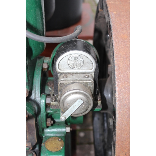 301 - A vintage Petter patent oil stationary engine with 3 HP motor, paperwork stating it was made in 1926... 