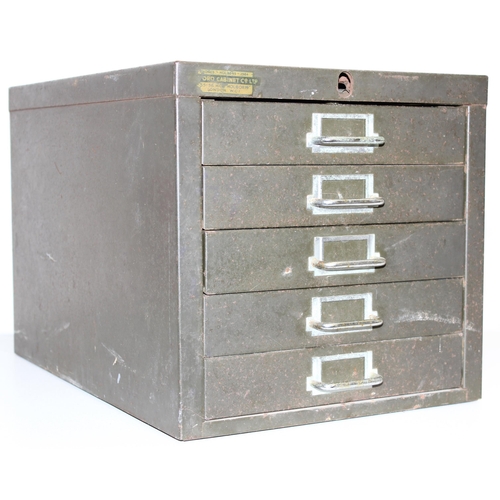 732 - Green 5-drawer Bisley style metal unit, approx 32cm x 47cm x 31cm