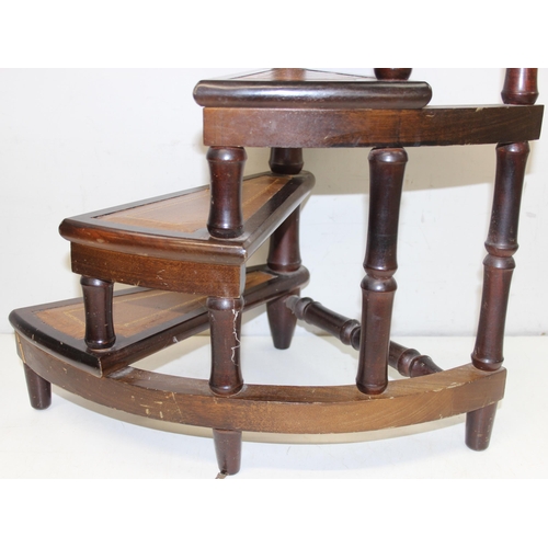 281 - A set of antique style curved library steps, 4 steps with gilt tooled leather treads, the pole with ... 