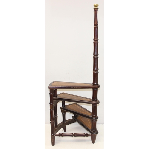 281 - A set of antique style curved library steps, 4 steps with gilt tooled leather treads, the pole with ... 