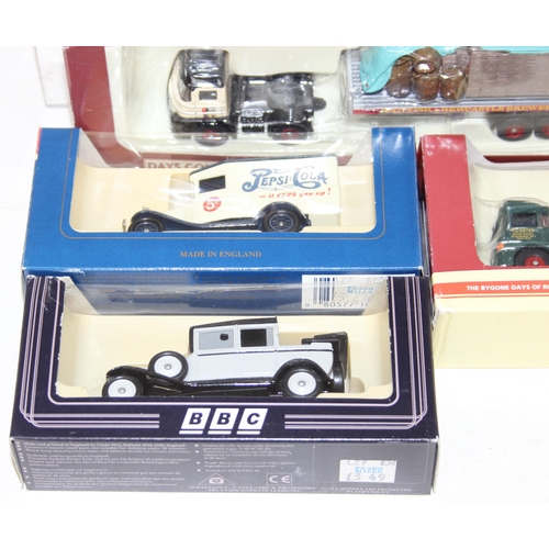 635 - Qty of boxed diecast model advertising toy vehicles to incl Corgi (19)