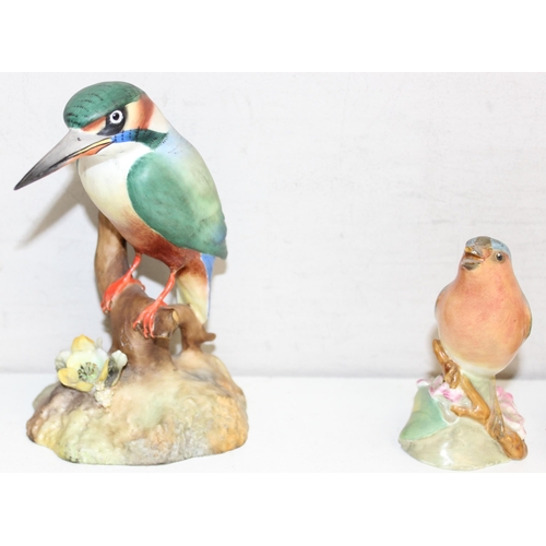 1448 - A Royal Crown Derby model of a Kingfisher and 2 Royal Worcester birds, Chaffinch & Goldfinch, the Ki... 