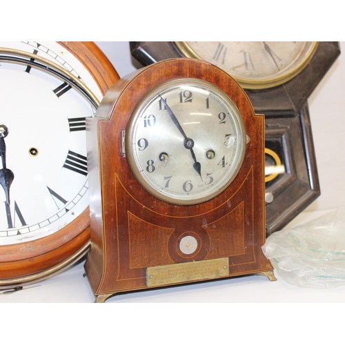 1333 - Vintage Art Deco style mechanical dome-topped wooden cased mantel clock with inlaid details, missing... 