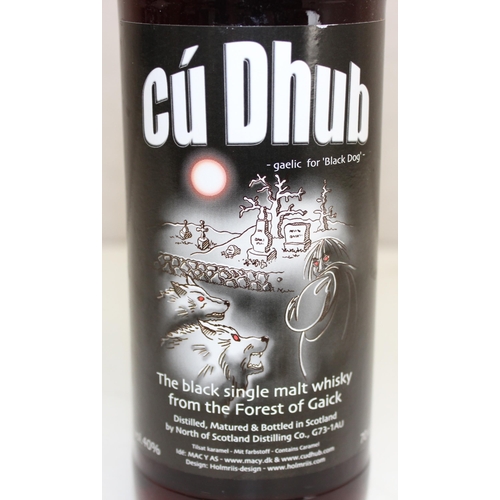 1461 - 70cl bottle of Cú Dhub (Black Dog) Single Malt Whisky