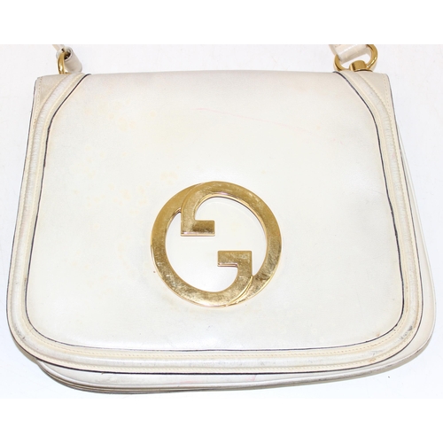 213 - Vintage (c.1970s) Gucci Blondie leather handbag with shoulder-strap in cream with gold plated double... 