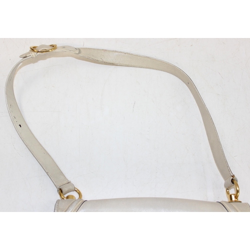 213 - Vintage (c.1970s) Gucci Blondie leather handbag with shoulder-strap in cream with gold plated double... 