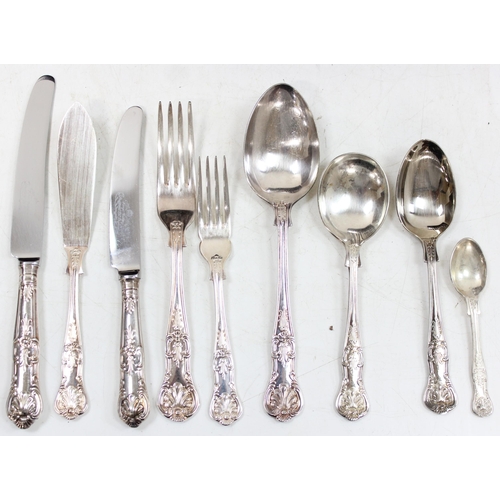 1099R - An extensive vintage canteen of Sheffield silver-plated Kings pattern cutlery in box, near complete