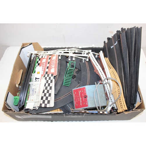 636 - Large qty of vintage Scalextric items to incl track, grand-stands, Grand Prix set in original box, s... 