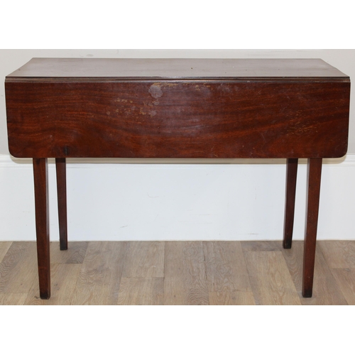 94 - Antique mahogany Pembroke table with single drawer, approx size when open 106cm x 97cm x 74cm high