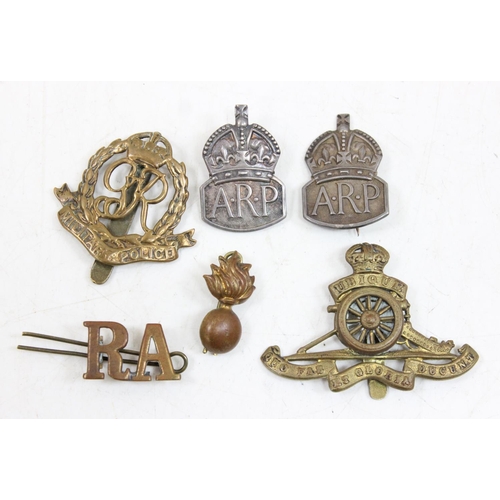 1376 - Qty of assorted interesting military related items to inc 2 silver ARP badges, Princess Mary tin, WW... 