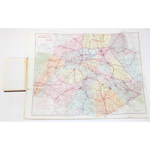 541 - 2 vintage Paris related map books, Plan de Paris par Arrondissement, with cloth bindings