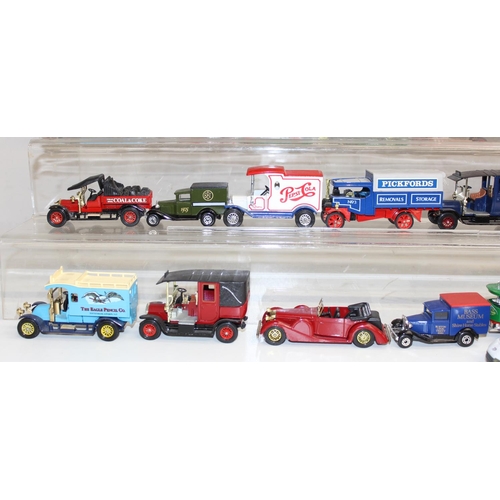 639 - A large qty of assorted vintage model vehicles, all Matchbox, mainly advertising lorries