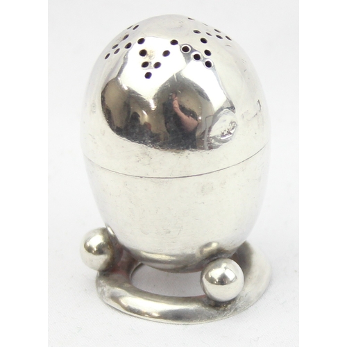 1015 - A small silver pepper pot of bulbous form, marked for London 1905 by William Hutton & Sons, approx 4... 