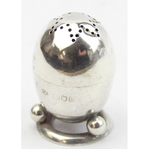 1015 - A small silver pepper pot of bulbous form, marked for London 1905 by William Hutton & Sons, approx 4... 