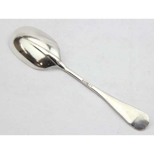 1021 - A set of 6 silver Rat-Tail dessert spoons, Sheffield 1916 by William Hutton & Sons, each with armori... 