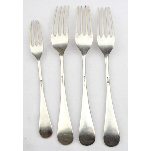 1022 - 4 silver forks, 3 dinner and one dessert fork, Sheffield 1916 & 1917 by William Hutton & Sons, each ... 