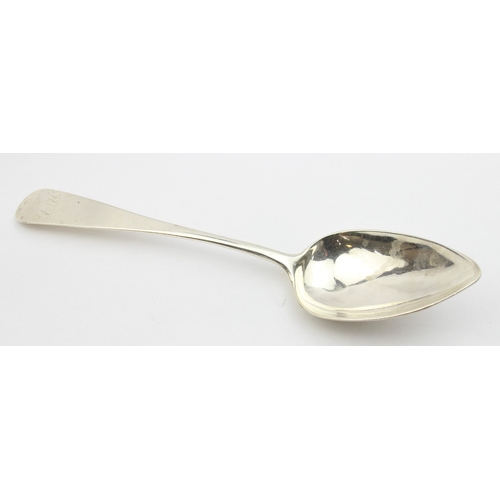 1025 - A large George III period Scottish silver serving spoon, Edinburgh 1805 by John Zeigler, approx 22cm... 